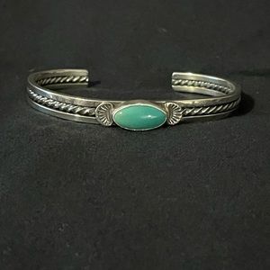 Gorgeous bangle bracelet